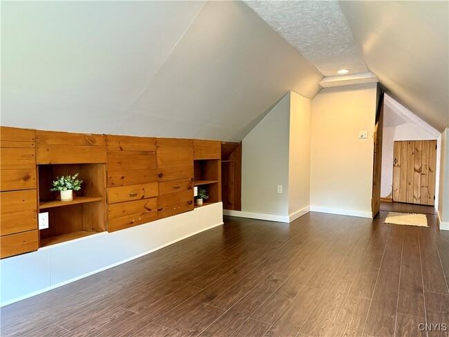 property at 37 White St