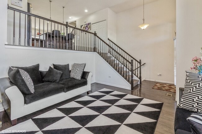 4271 Liberty St in Aurora, IL - Building Photo - Building Photo