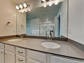7036 Garrett Ct in Charlotte, NC - Building Photo - Building Photo