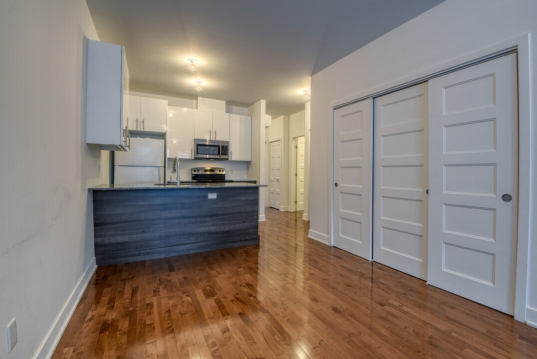 3571 Rue Saint-Dominique in Montréal, QC - Building Photo