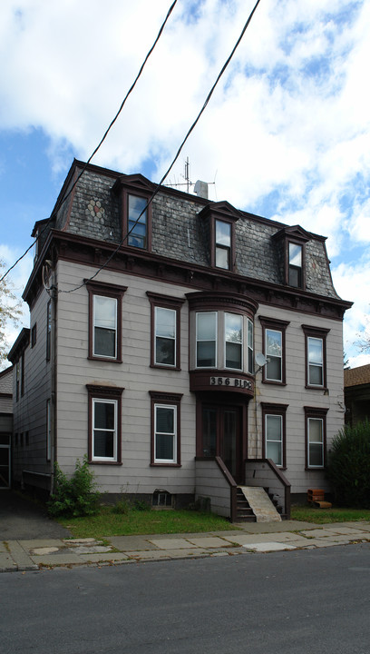 354-356 Union St in Hudson, NY - Foto de edificio