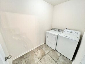 9312 Zepher Lily Ln in Jacksonville, FL - Building Photo - Building Photo