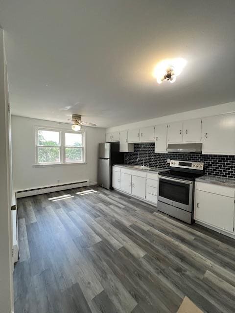 property at 10 Rockland Ave