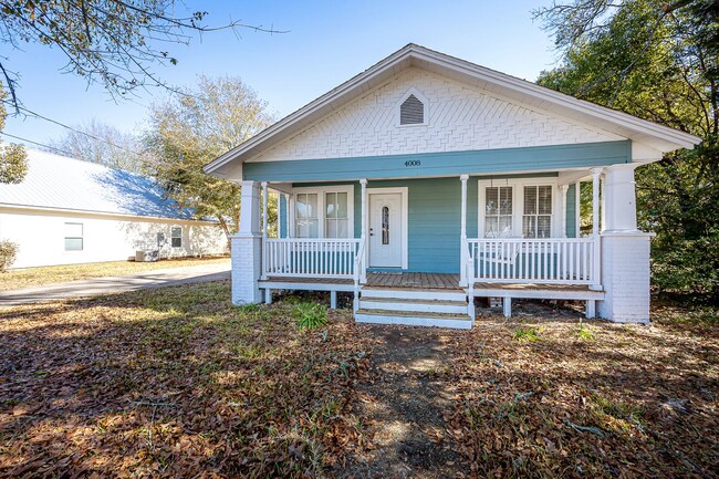 property at 4008 Pascagoula St