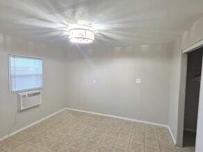 141 E Ash Ave in Casa Grande, AZ - Foto de edificio - Building Photo