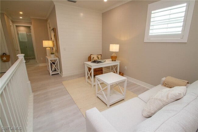 property at 251 Indies Dr E