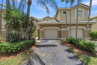 2494 Cordoba Bend in Weston, FL - Building Photo - Building Photo