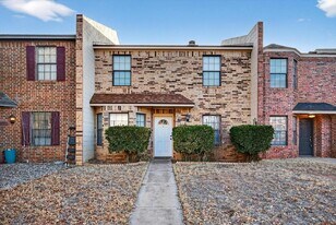 3222 Preston Dr in Midland, TX - Building Photo