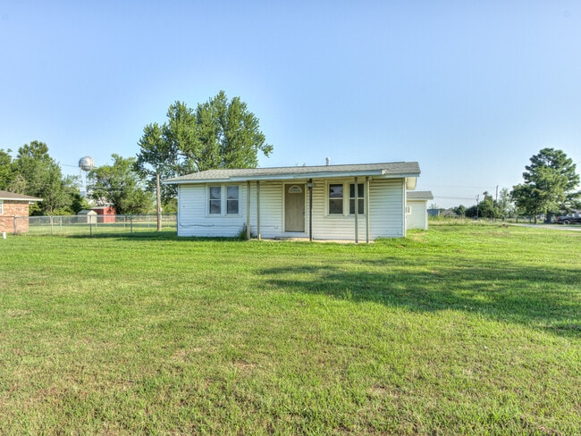 property at 14871 NE 36th St