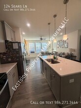 124 Sears Ln in Morrisville, NC - Building Photo - Building Photo