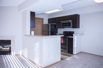 1361 High St, Unit 1361-114 in Wadsworth, OH - Foto de edificio - Building Photo