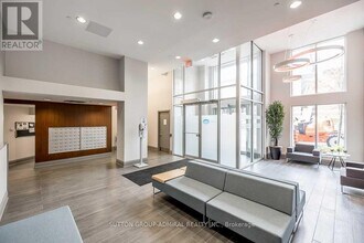 111 Worsley St in Barrie, ON - Building Photo - Building Photo