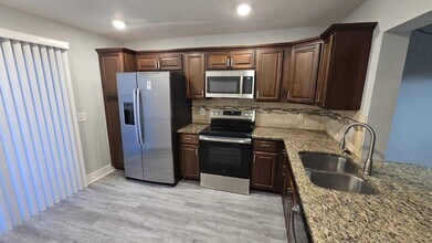 13105 Belhaven Ct in Wellington, FL - Building Photo - Building Photo