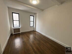 EAST 46 STREET in New York, NY - Building Photo - Building Photo