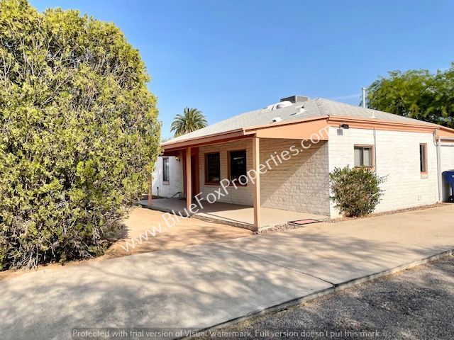 3958 E Desmond Ln in Tucson, AZ - Foto de edificio - Building Photo