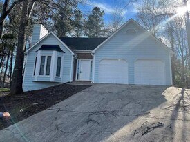 1955 McAdoo Ct in Marietta, GA - Building Photo