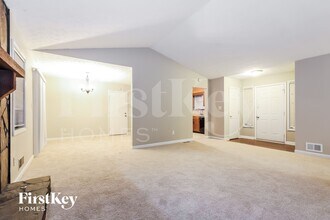 7324 Caribou Trail in Riverdale, GA - Building Photo - Building Photo