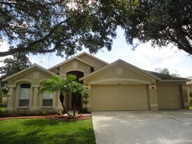 1452 Baythorn Dr in Wesley Chapel, FL - Building Photo