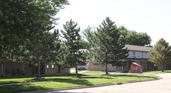 College Park Apartments