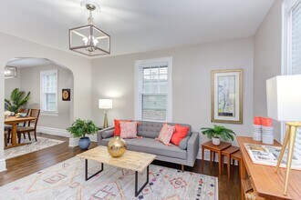 608 W Club Blvd in Durham, NC - Building Photo - Building Photo