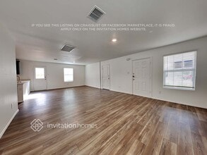 1418 Highbridge Blvd in Crandall, TX - Foto de edificio - Building Photo