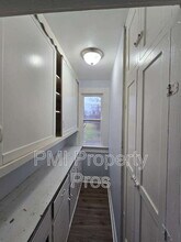 3111 W Walnut St in Milwaukee, WI - Building Photo - Building Photo