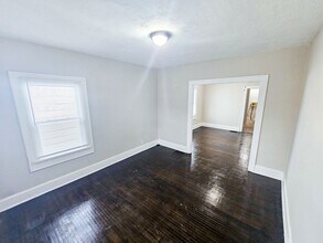 712-712 N Bosart Ave in Indianapolis, IN - Building Photo - Building Photo