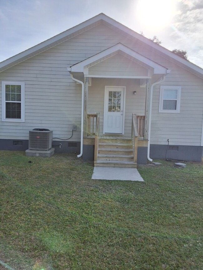 509 Pine St in Beaufort, NC - Building Photo - Building Photo