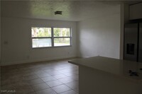 2231 Santiago Ave in Ft. Myers, FL - Building Photo - Building Photo