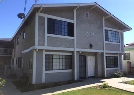 867 W 1st St in San Pedro, CA - Building Photo