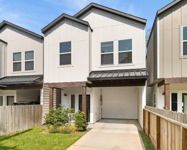 5710 Elysian St in Houston, TX - Building Photo - Building Photo