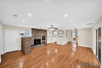 10932 La Cima Dr in Whittier, CA - Building Photo - Building Photo
