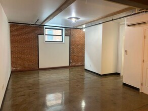 548 Roosevelt Ave in Central Falls, RI - Building Photo - Building Photo