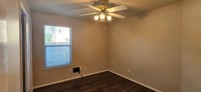 919 Yorkshire Hollow Ln