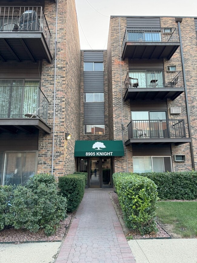 property at 8905 Knight Ave
