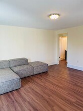 26 Highland Ave in Somerville, MA - Foto de edificio - Building Photo