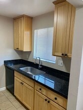 2112 L St in Antioch, CA - Building Photo - Building Photo