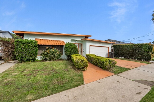 property at 4927 63rd St