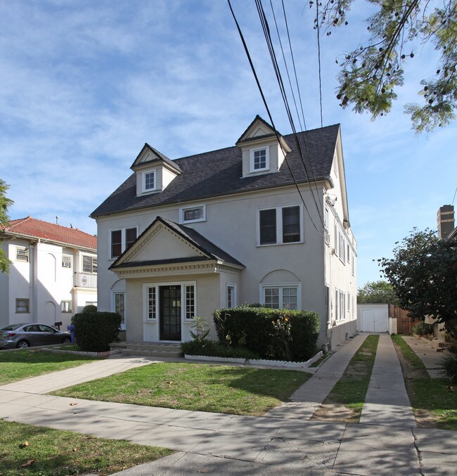 836 N La Fayette Pl in Los Angeles, CA - Building Photo - Building Photo