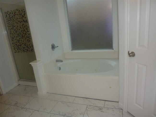 property at 919 Spring Source Pl