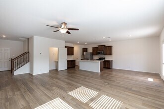 6806 Prue Rd-Unit -35 in San Antonio, TX - Building Photo - Building Photo