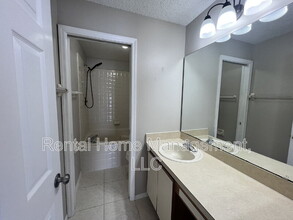 2501 Chatham Cir in Kissimmee, FL - Building Photo - Building Photo