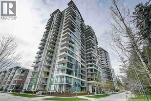 3487 Binning Rd in Vancouver, BC - Building Photo