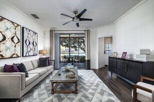 The Rexford at Waterford Lakes in Orlando, FL - Building Photo