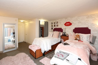 Statesider in Madison, WI - Building Photo - Interior Photo