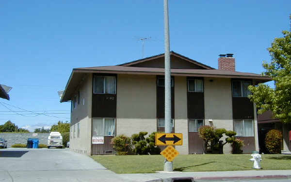 1187 Ayala Dr in Sunnyvale, CA - Building Photo - Building Photo