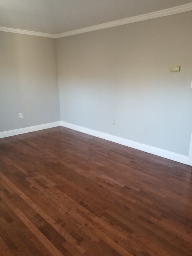 property at 370 High St