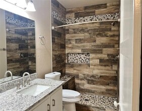 201 Kirksey St in Waxahachie, TX - Building Photo - Building Photo