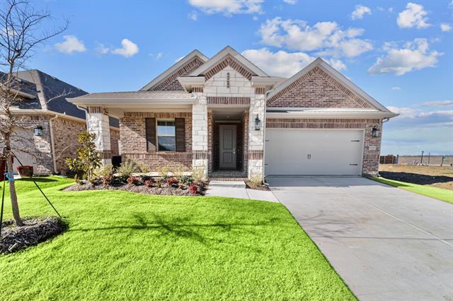 2031 Roaring Frk Dr in Royse City, TX - Building Photo