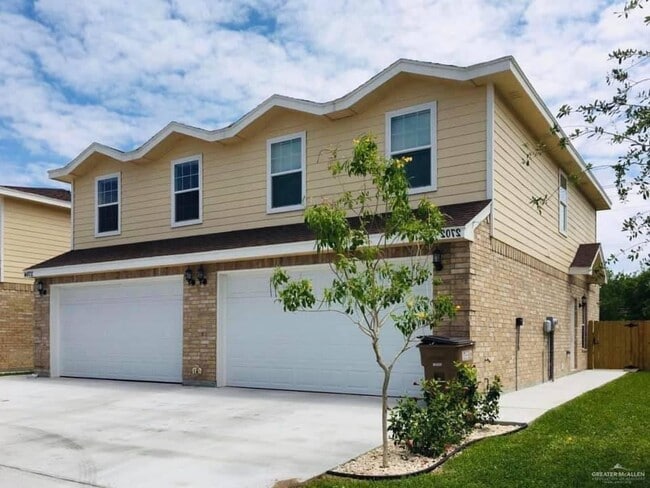 property at 20 Phoenix St